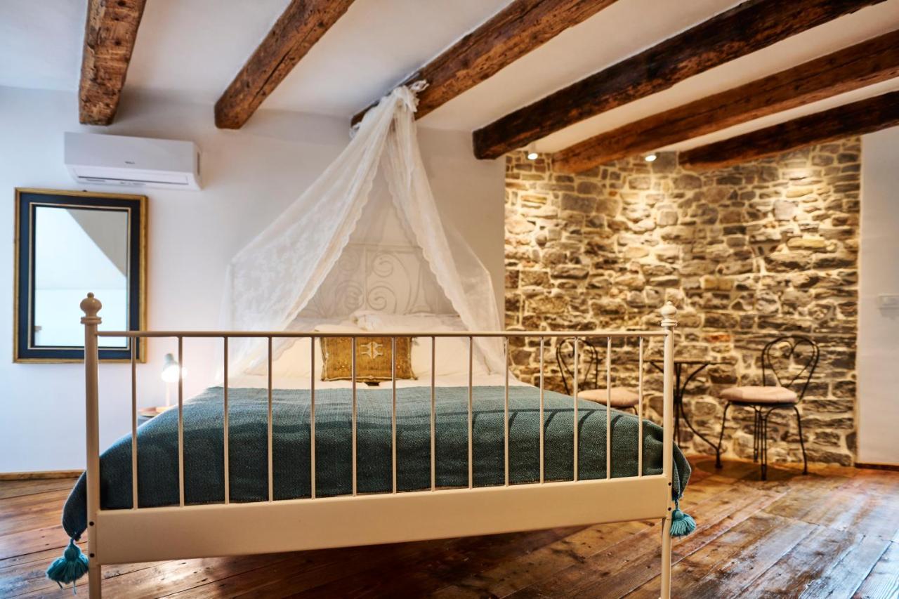 Mm Apartments Koper Luaran gambar