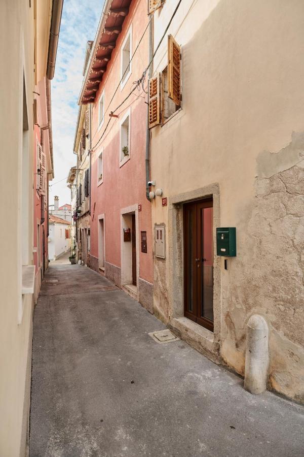 Mm Apartments Koper Luaran gambar